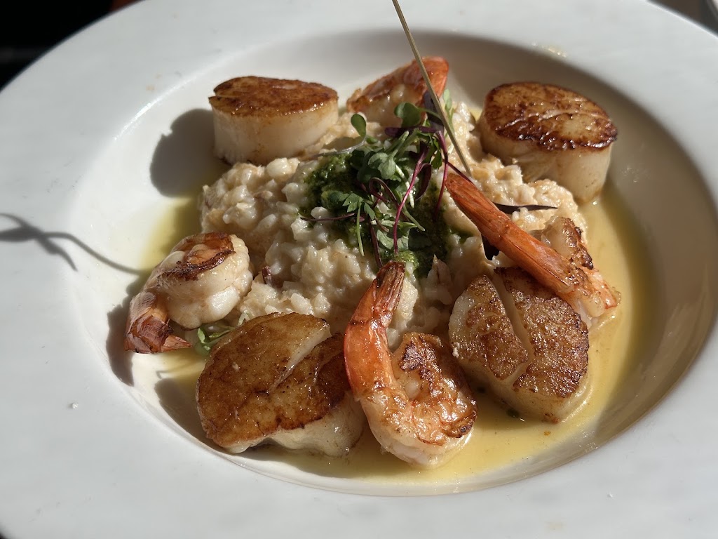 Fog Harbor Fish House