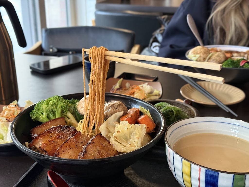 Fujisan Japanese Restaurant