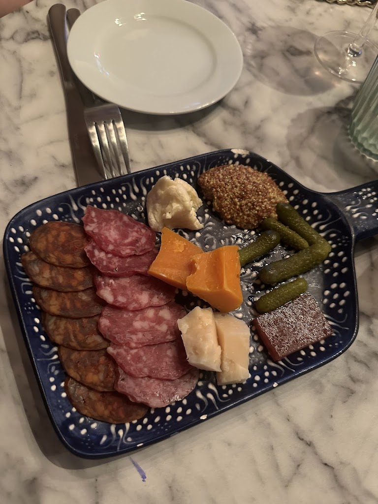 Gazette Restaurant & Wine Bar