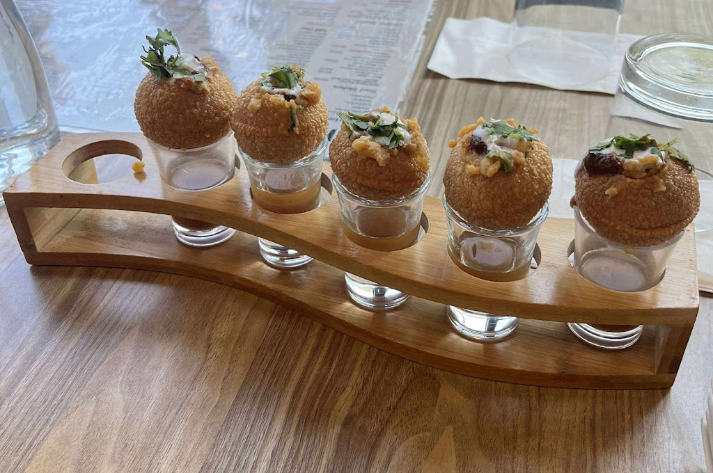 (Ghoroaa Kennedy) KHAZANA BY KHAZANA MITHAI (Bangladeshi Restaurant)