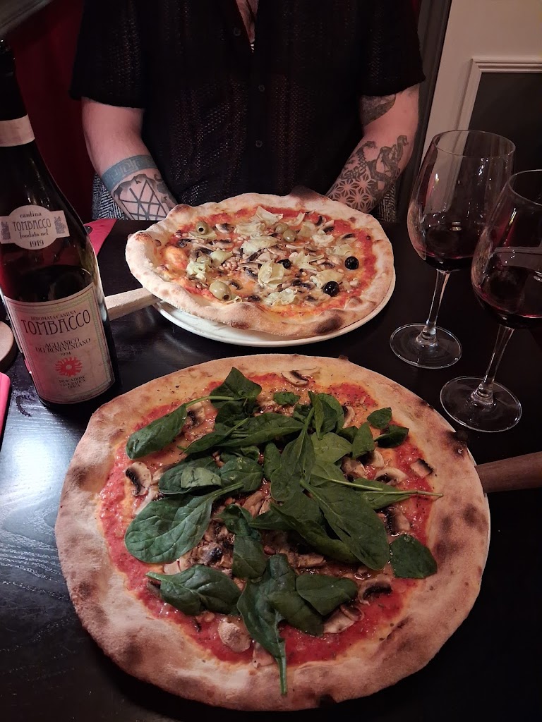 Giannis Italian Restaurant