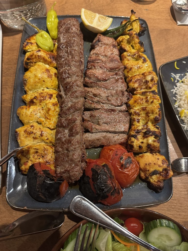 Gilaneh Restaurant
