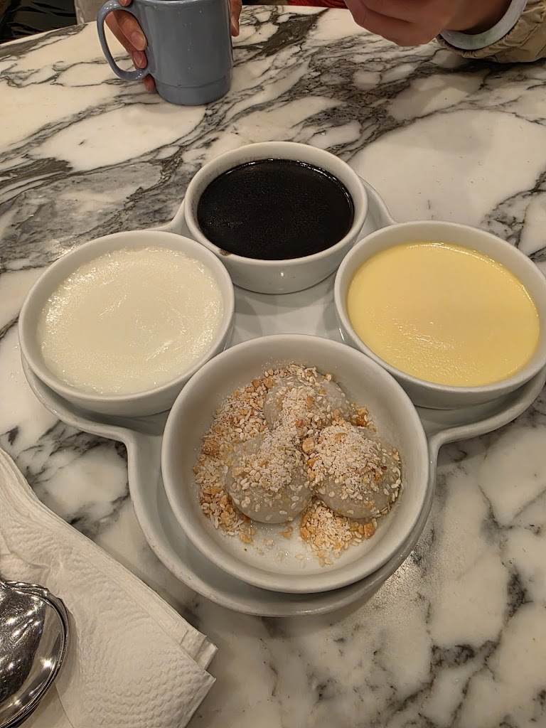 Golden Island Cafe