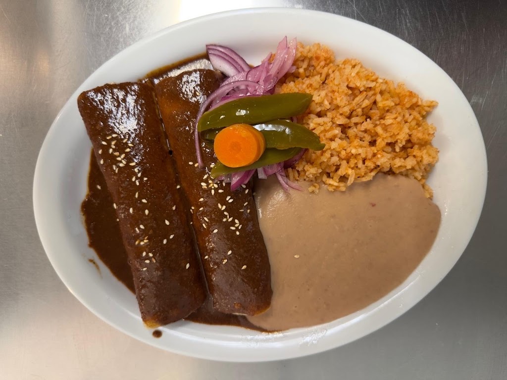 Golondrinas Mexican Grill
