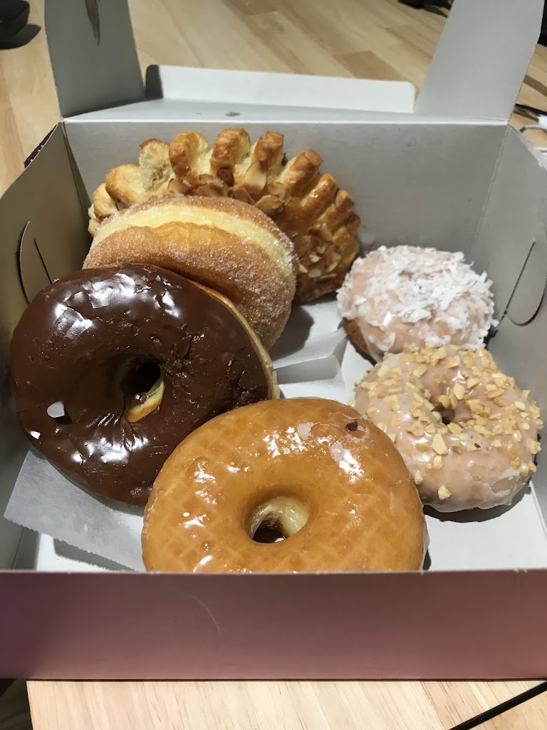 Grand Mission Donuts & Bakery