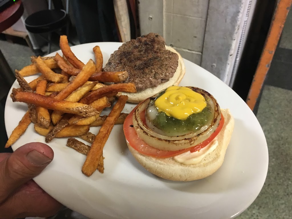 Grossman's Tavern
