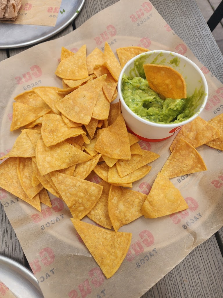 Gus Tacos