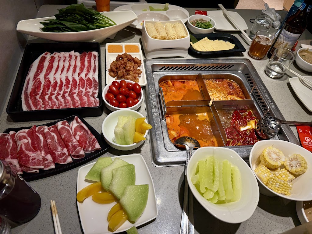 Haidilao Hot Pot Toronto Downtown
