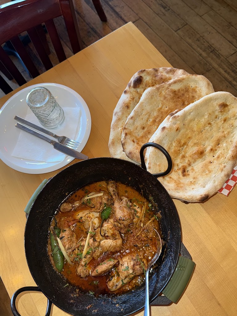 Hajis Restaurant & Catering