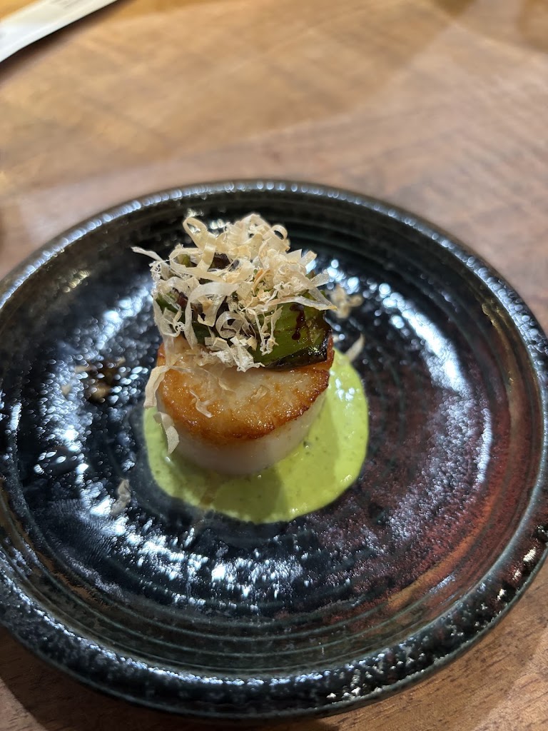 Hakashi Japanese Sushi Bar & Grill