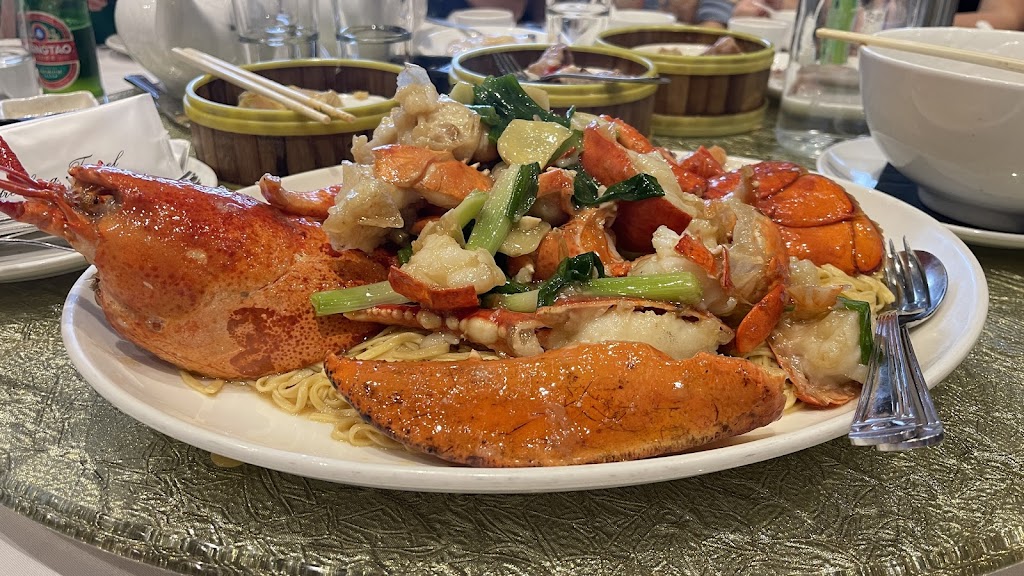 Harborview Restaurant & Bar