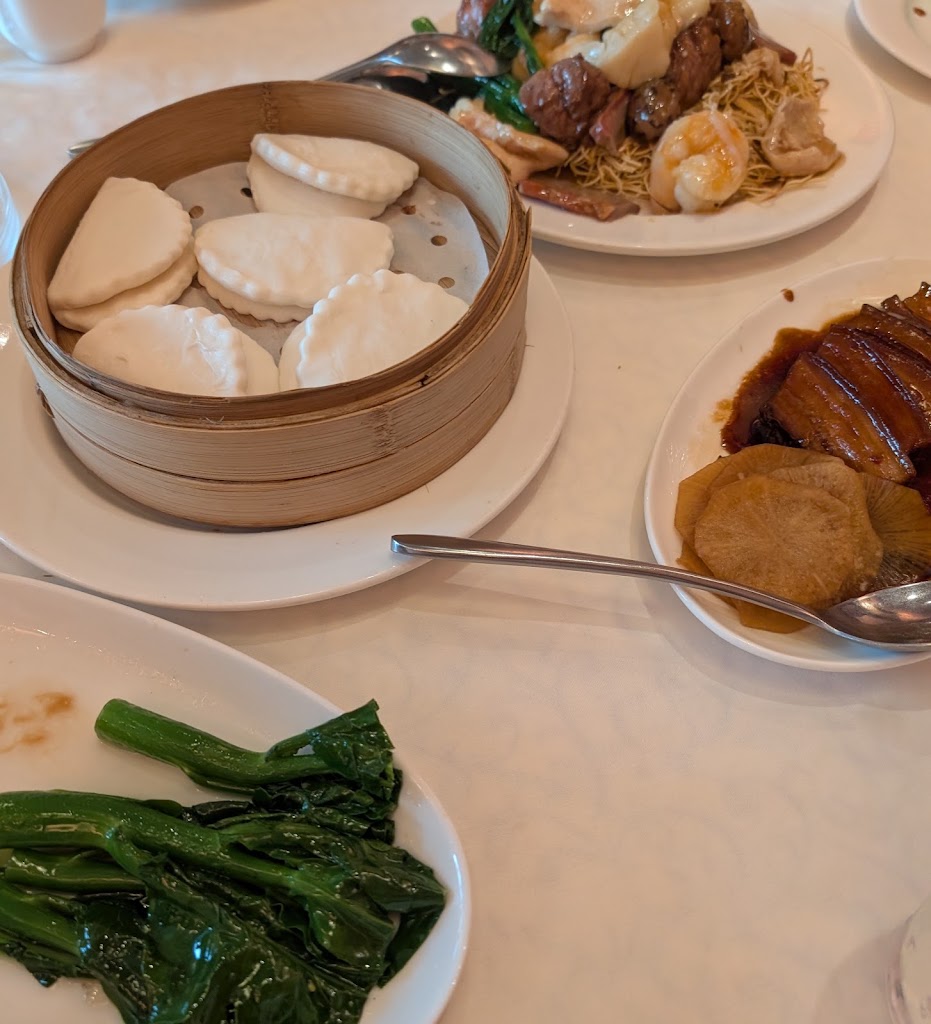 HK Lounge Bistro
