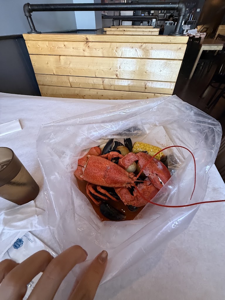 Holly Crab Mad For Chicken