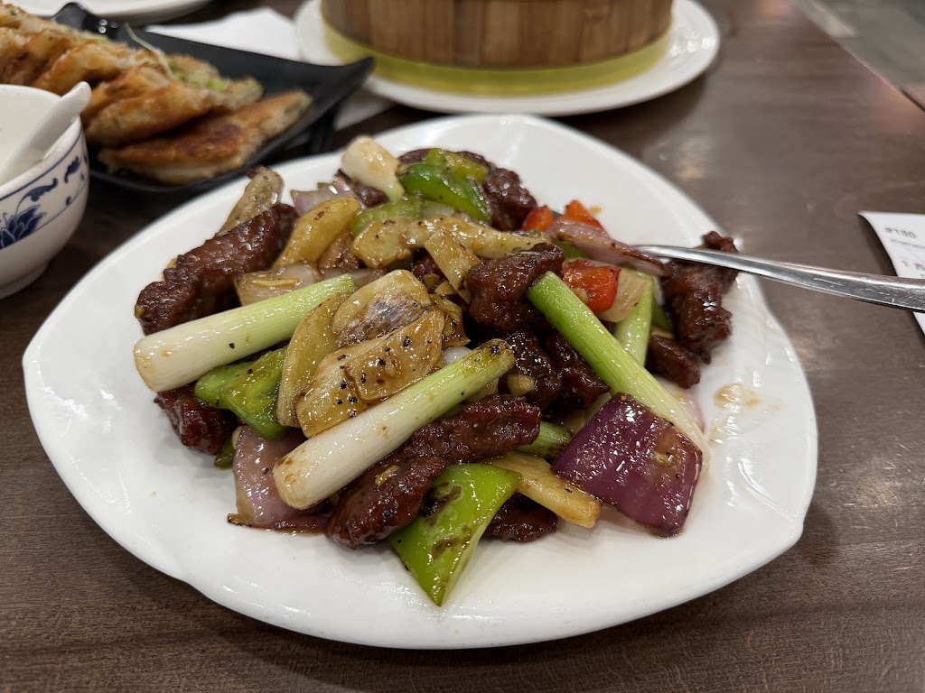 Hon’s Wun-Tun House 洪記面家