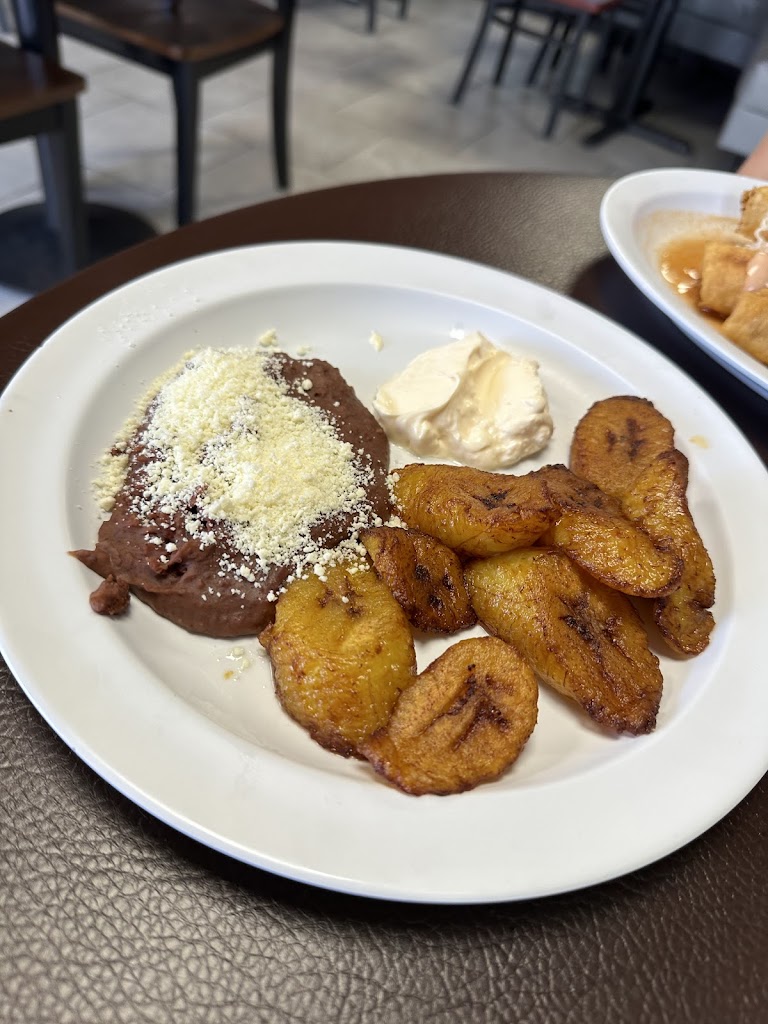 Honduran Antojitos