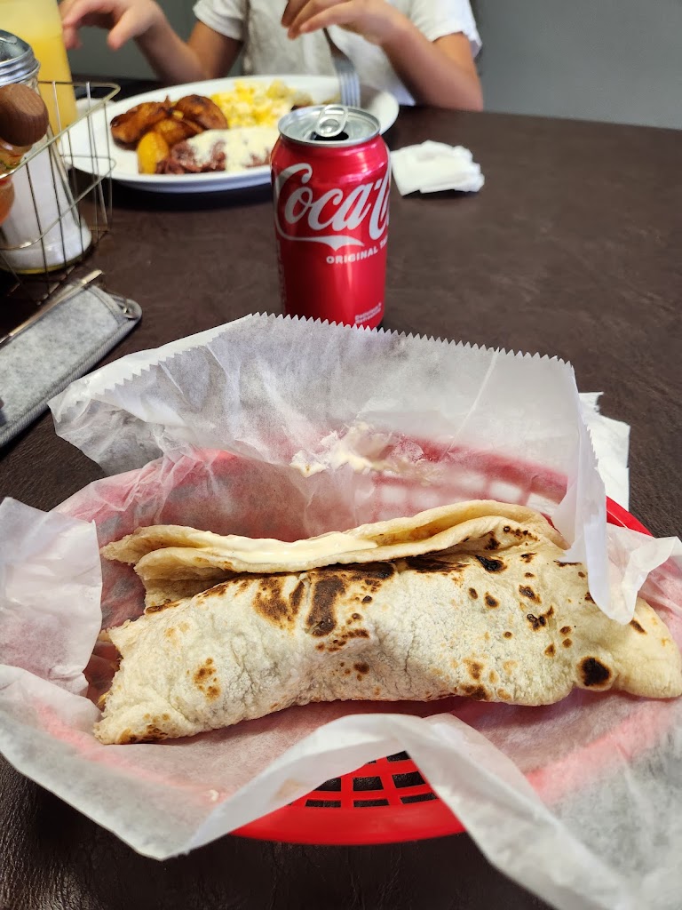 Honduran Antojitos