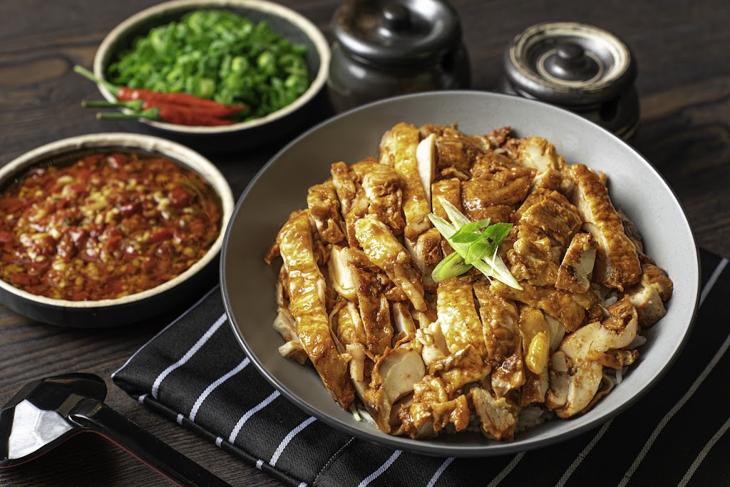 Hot Hot Rice Noodle 麻小辣砂锅米线