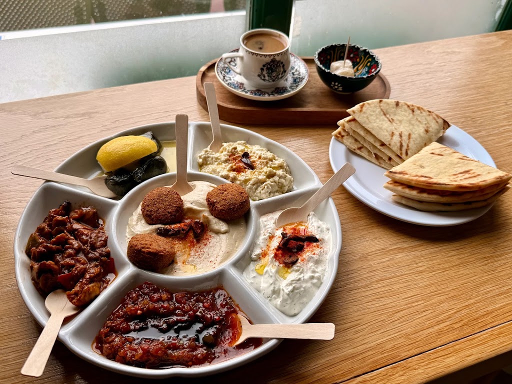Hummus Mediterranean Kitchen