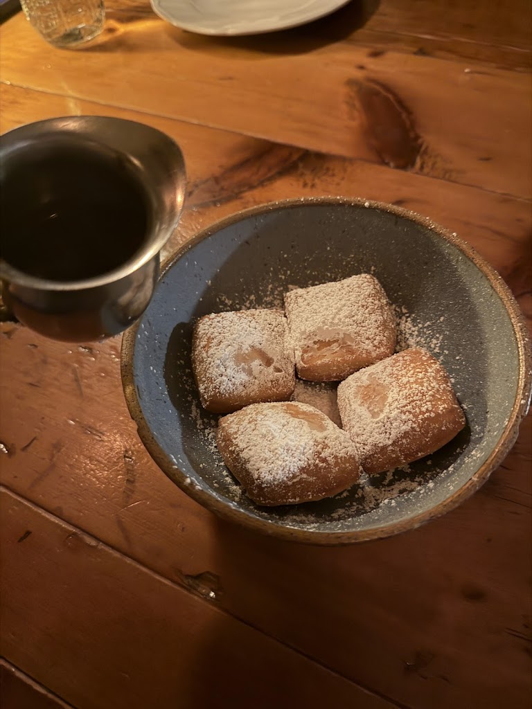 Hunter's Kitchen and Bar