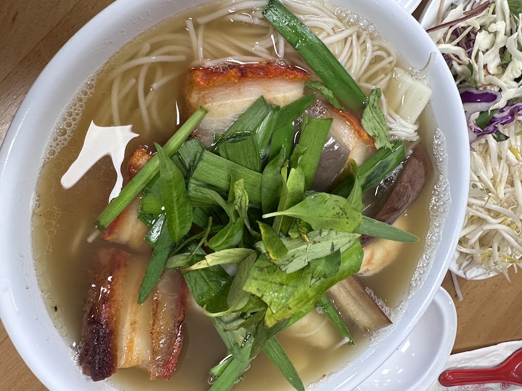 Huong Que Vietnamese Restaurant
