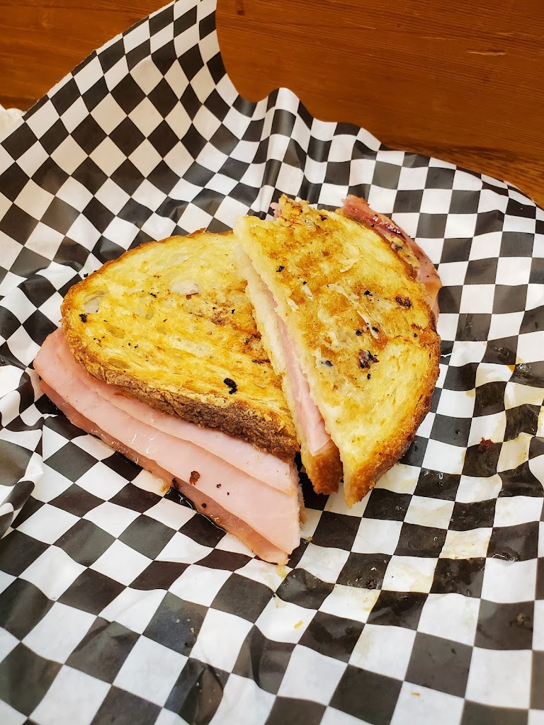 Husky Deli & Catering & Ice Cream