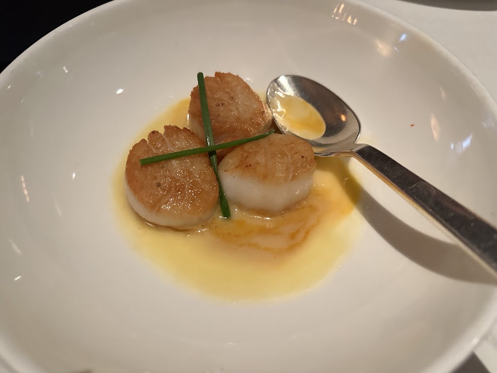 Hy's Steakhouse & Cocktail Bar