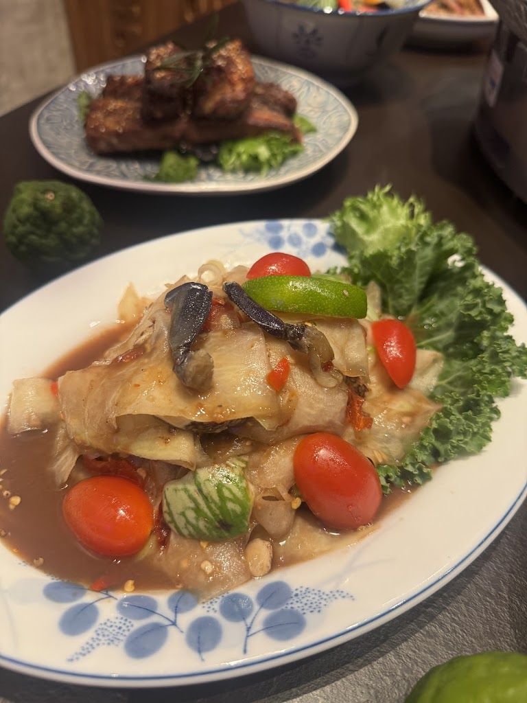 Isaan Der - Thai Kitchen & Bar