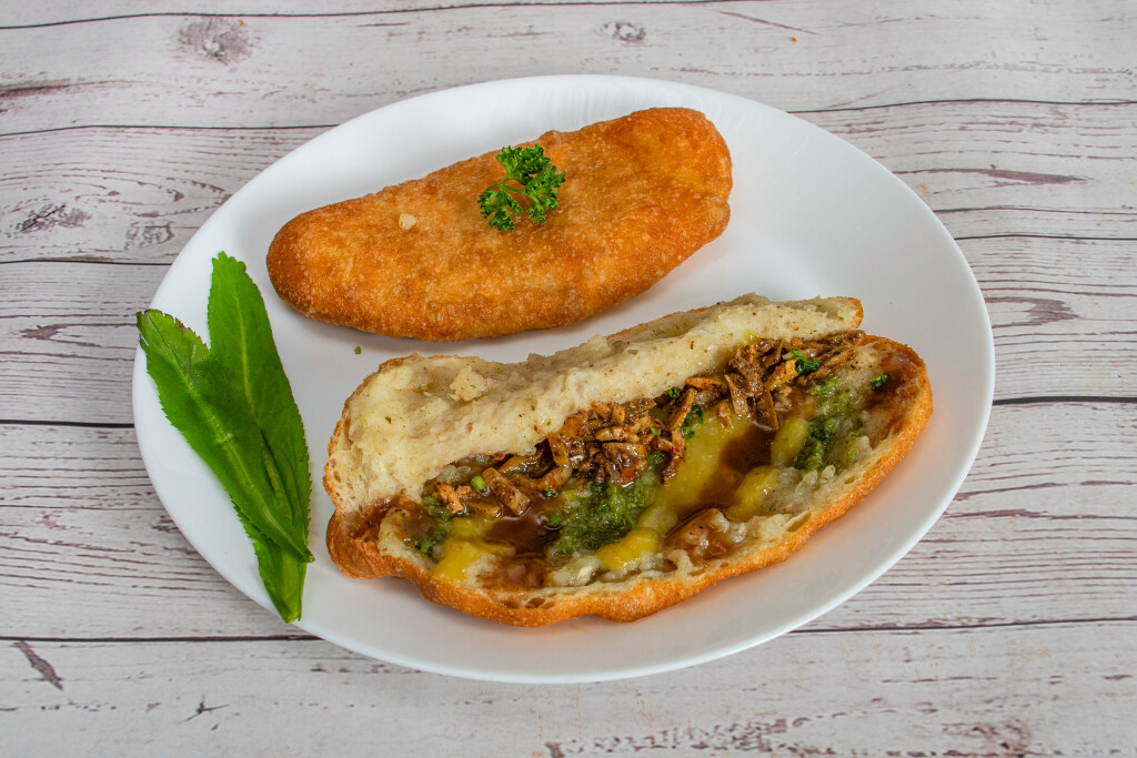 Island Blend - Trinidadian and Caribbean Cuisine