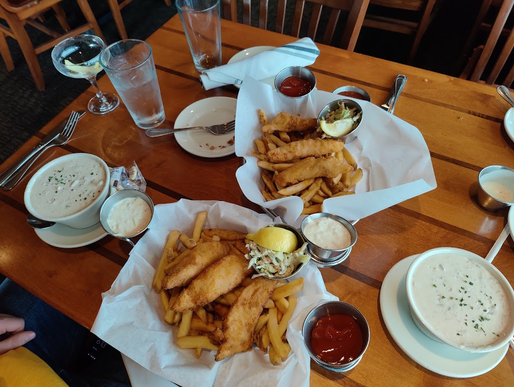 Ivar's Acres of Clams