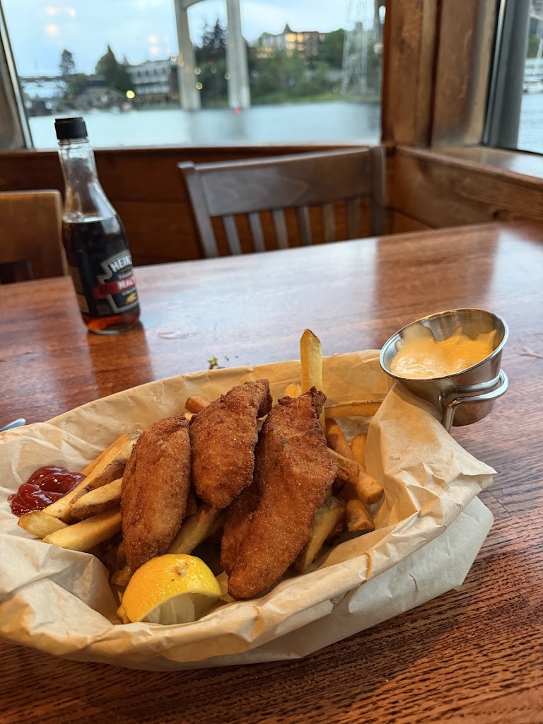 Ivar's Salmon House