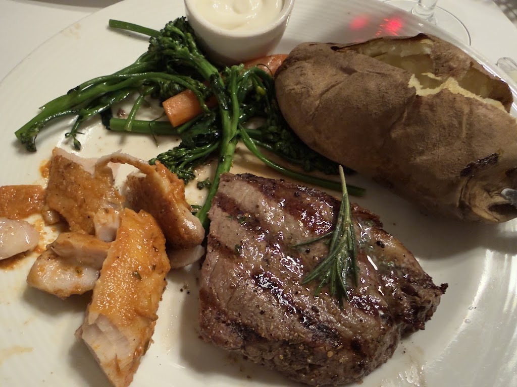 John's Grill