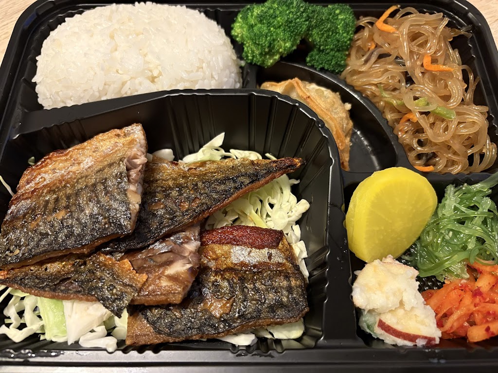 K Banchan x Vons chicken