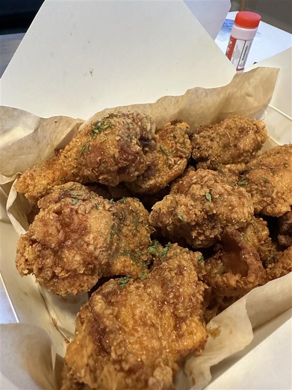 K Banchan x Vons chicken