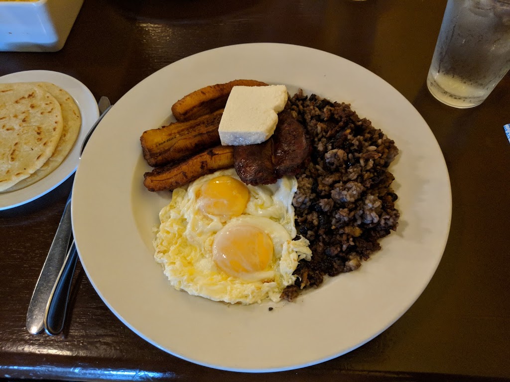 KALIENTE RESTAURANT