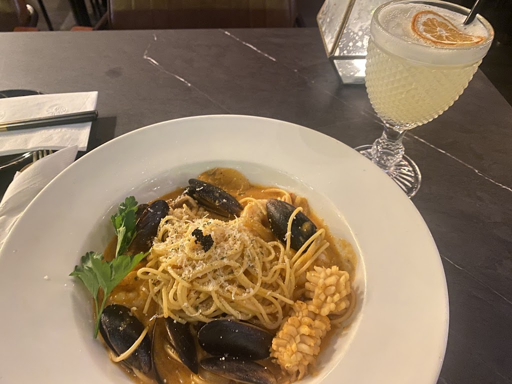 Kanari Restaurant