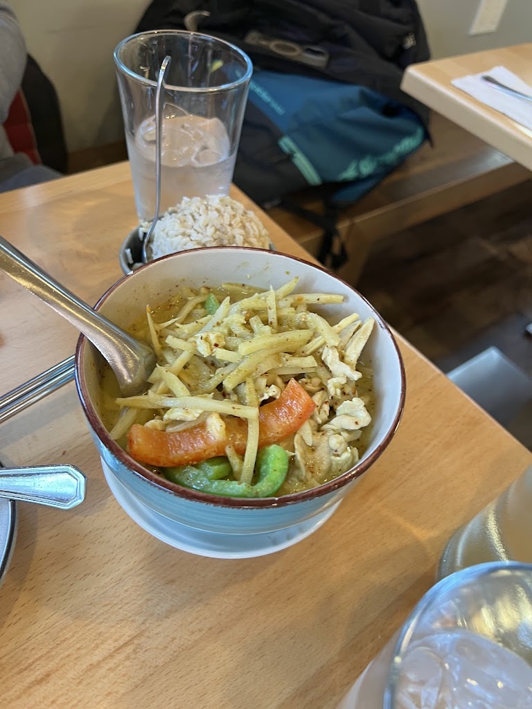 Kaosamai Thai Restaurant