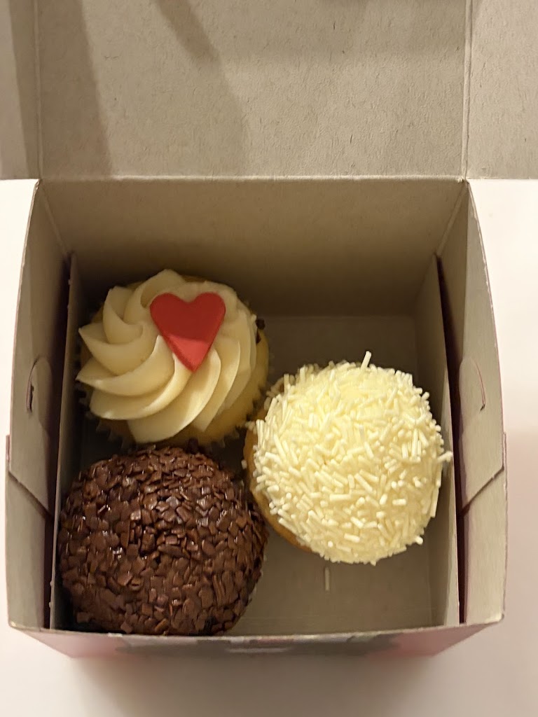Kara's Cupcakes Marina