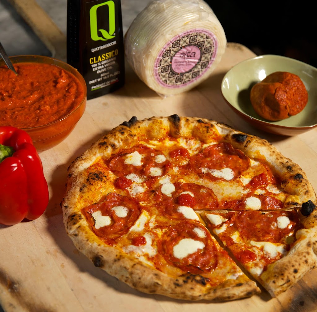 Kesté Pizza e Vino