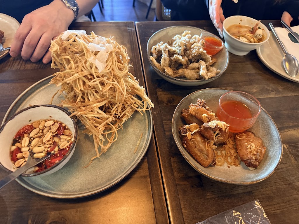 Khao Tiew