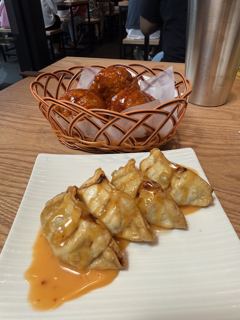 KINTON RAMEN RICHMOND HILL BAYVIEW X MAJOR MACKENZIE