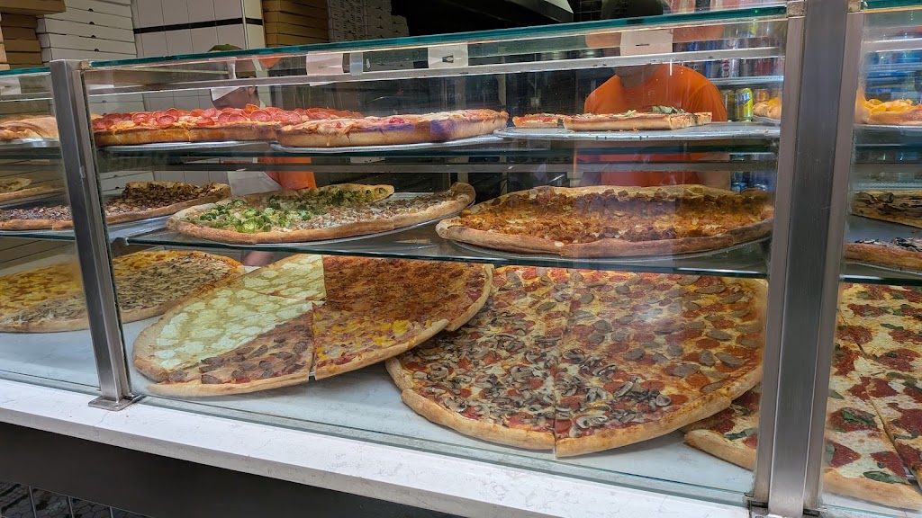 Koronet Pizza