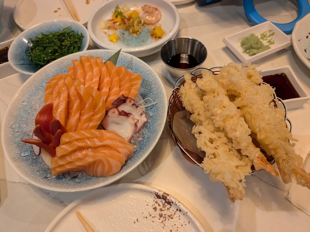 Kung Fu Sushi & Bubble Tea
