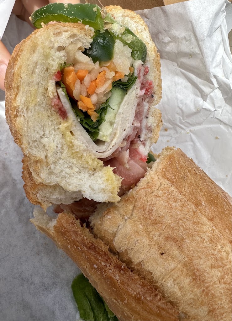 L & G Vietnamese Sandwich