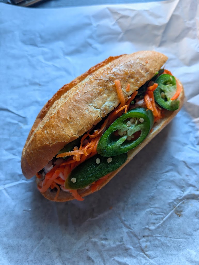 L & G Vietnamese Sandwich
