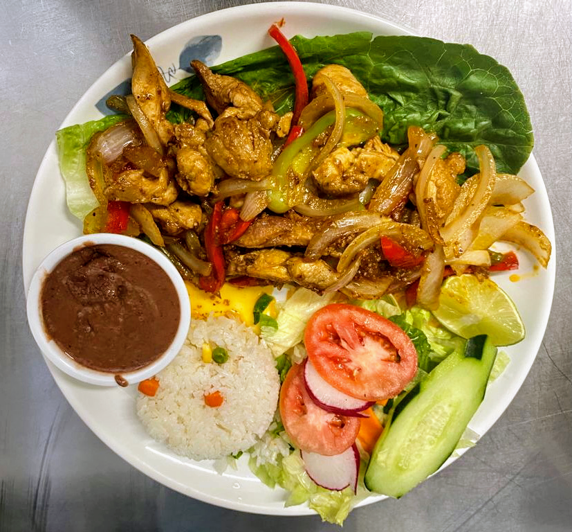 La Cabañita Restaurant y Pupuseria