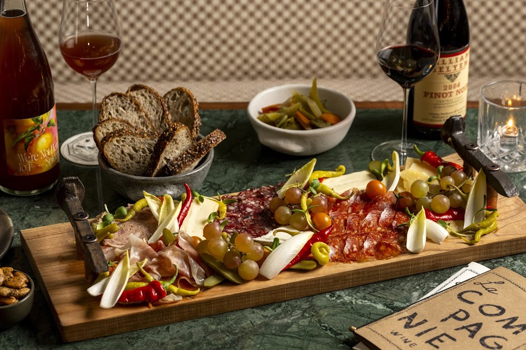 La Compagnie, Flatiron