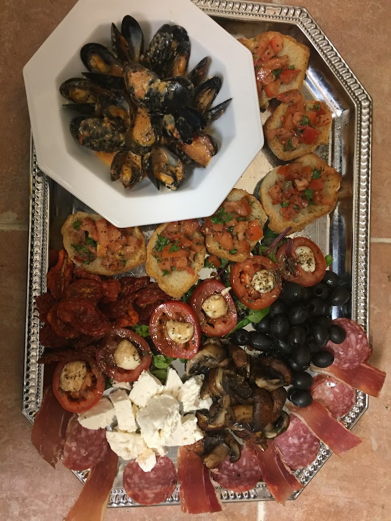 La Grotta On Main