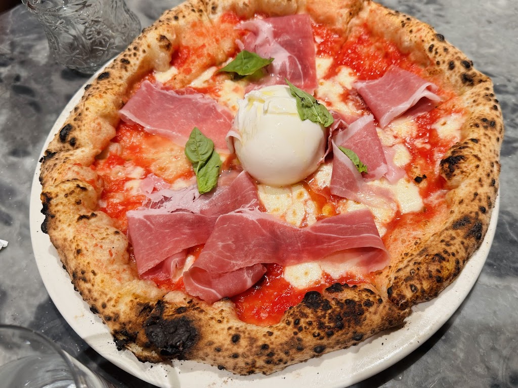 La Pizza & La Pasta