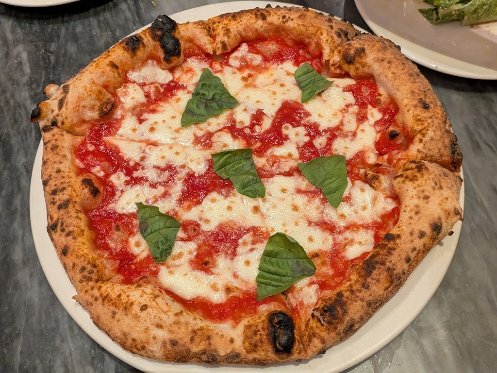 La Pizza & La Pasta
