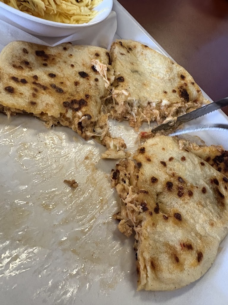 La Pupusa Loka